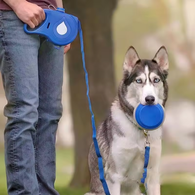 Eccentrix™️Multifunctional Dog Leash, Built-in Water Bottle 4 in 1 Function